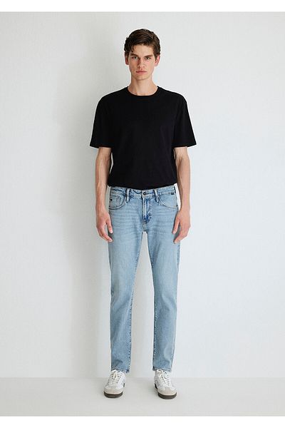 Mavi Jake Classic Denim Hellblaue Jeanshose mit Kompass0042286799