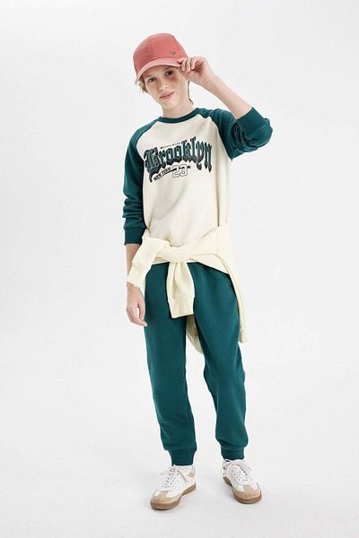 DeFacto Printed Sweatshirt and Elastic Jogger Sweatpants for Boy - 2-Piece Set