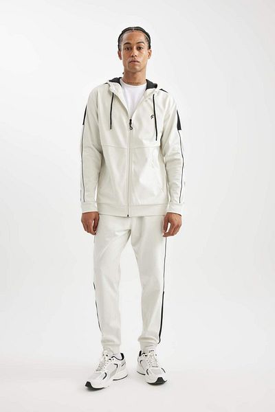 DeFacto Herren Beige Fit Standard Fit Regular Cut Zipped Diver Fabric Hooded Cardigan B4535ax24au
