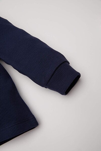 DeFacto Erkek Bebek Pijama Takımı Uzun Kollu Waffle Üst Beli Lastikli Uzun Alt D6810A5NS