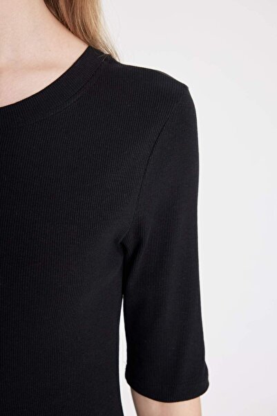 DeFacto Bodycon Vücuda Oturan Bisiklet Yaka Basic Düz Fitilli Kaşkorse Kısa Kollu Maxi Elbise D8623AX24AU