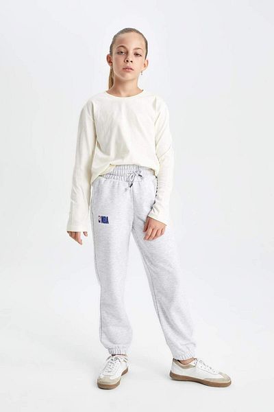 DeFacto Pantaloni de sport Jogger pentru fete Nba Wordmark - Talie elastică și buzunare C9512a824au