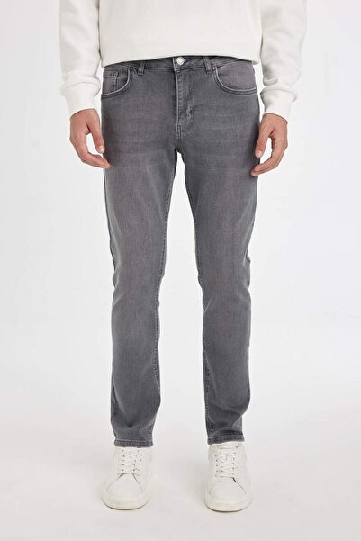 DeFacto Pedro Slim Fit Dar Kalıp Normal Bel Dar Paça Jean Pantolon D6470AX24AU