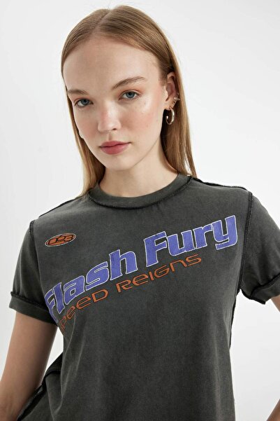 DeFacto Cooles T-Shirt mit Rundhalsausschnitt und kurzen Ärmeln D4144AX24SM