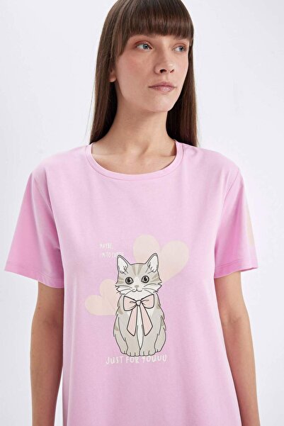 DeFacto Baskılı Bisiklet Yaka Kısa Kollu Gecelik-Fall in Love D4524AX24HS