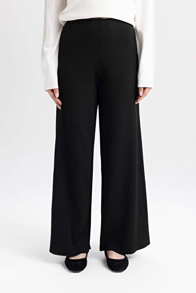 DeFacto Relax Fit Triko Pantolon Beli Lastikli Basic Düz Geniş Paça Y1325AZ24AU