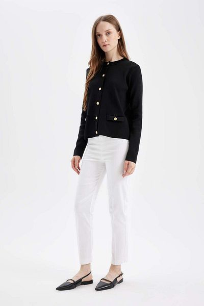 DeFacto Crew Neck Basic Plain Button Pocket Knitwear Cardigan D4195Ax24Au