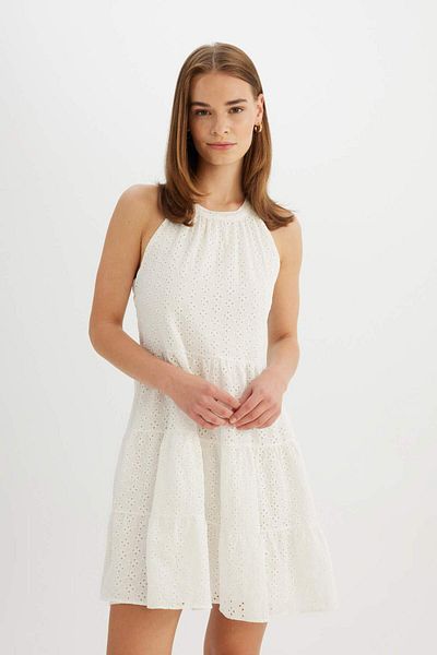 DeFacto A-Line Halter Neckline Brode Sleeveless Mini Dress D4400Ax24Hs