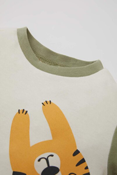 DeFacto Erkek Bebek Pijama Takımı Kaplan Baskılı Penye Kısa Kollu Üst Beli Lastikli Uzun Alt C0732a5