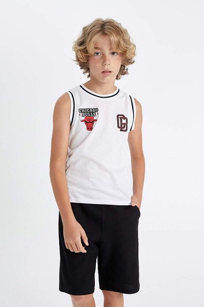 DeFacto Tricou NBA Chicago Bulls pentru băieți - Gât de ciclism C4454A824HS