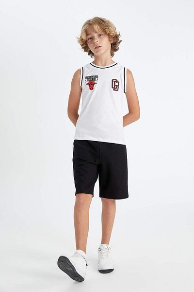 DeFacto Tricou NBA Chicago Bulls pentru băieți - Gât de ciclism C4454A824HS