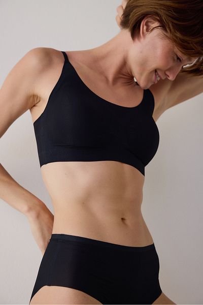 Penti Black Zero Gram Removable Covered Seamless Underwire Bralet Bra