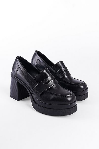 Capone Outfitters 1003 Model Mocasini de dama cu toc mediu cu varf rotund