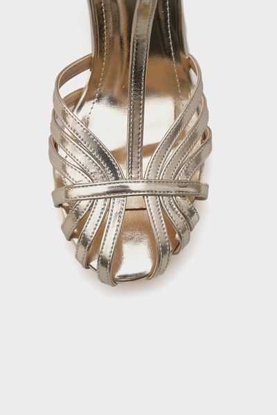 Capone Outfitters Γυναικεία πέδιλα Daniela Oval Toe Lattice T Strap με λεπτό τακούνι