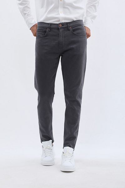 DNM UNITED Boyfriend Slim Fit Jeans - Dark Gray