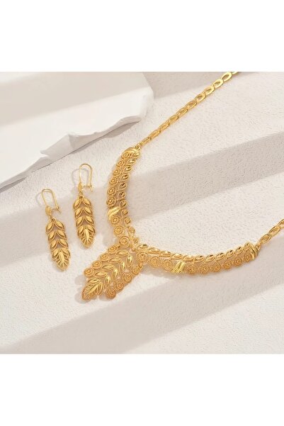 Jadem Gold 18 K Altın Kaplama Şık 3 Adet Set: Muhteşem Delikli Buğday Sapı Kolye ve Küpe