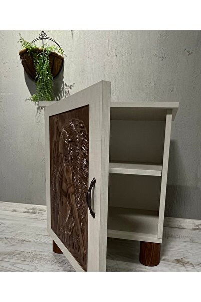 Store Aiyana Rüzgarla Konuşan Kadının hikayesi Ahşap Oyma Komodin Dolap özel üretim sınırlı sayıda