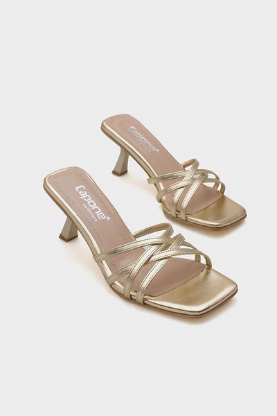 Capone Outfitters Γυναικείες παντόφλες Liora Blunt Toe με τακούνι