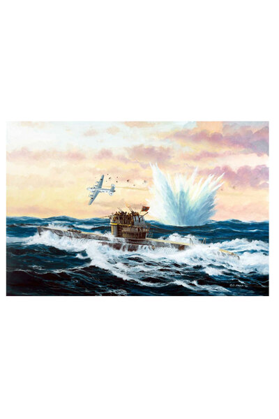 REVELL Model Kit 1:350 German Submarine Type VII C-41 5154