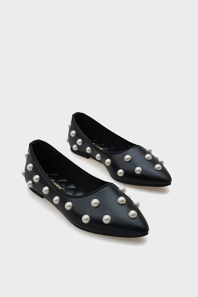 Capone Outfitters Alice Pearl Accessory Pointed Toe Ballerinas