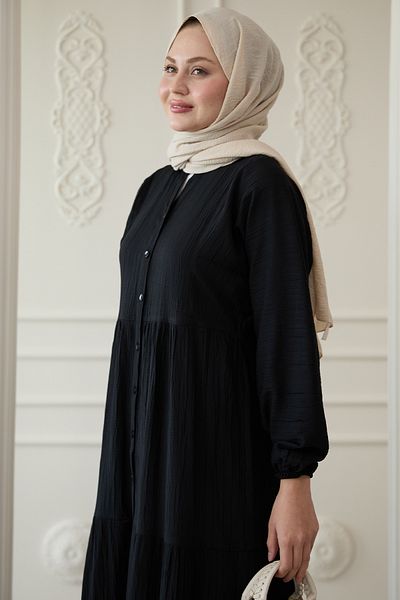 InStyle Casual Buttoned Eyebrow Black Dress