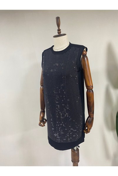 demet's collection Stone Detailed Crew Neck Zero Sleeve Undershirt-Tunic
