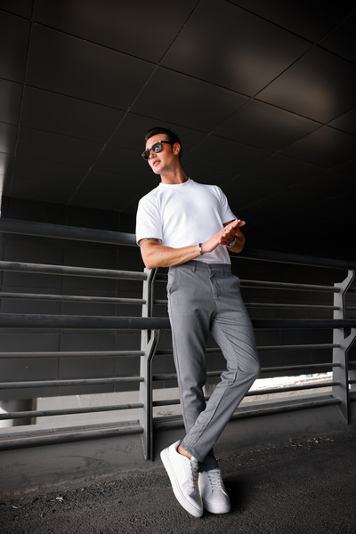Ser Joven Men's Smoked Slim Fit Fabric Trousers