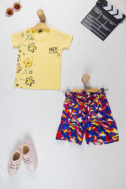 Yalçınoğlu Kids Cheerful Summer Style Girl's Set I Floral T-Shirt and Colorful Shorts Set I Summer Double Combination