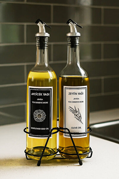 Jenisa Şeffaf 750 Ml Siyah Beyaz Etiketli Siyah Standlı Akıtıcılı Yağlık Yağdanlık