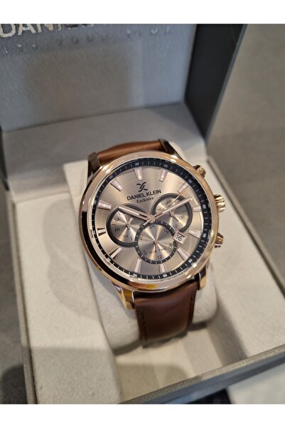 Daniel Klein Exclusive Model Fonksiyonlu Kahverengi Deri Kayış Takvimli Erkek Kol Saati