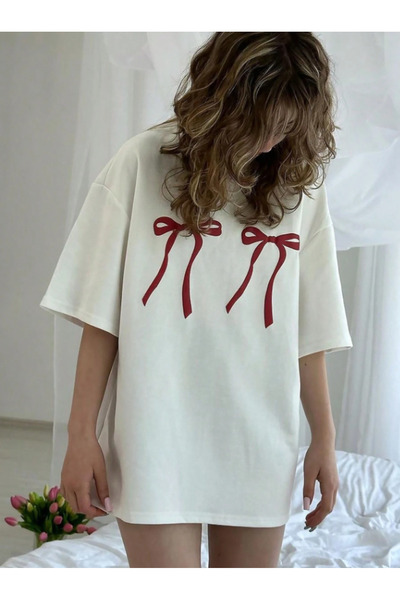 CLAYES Kırmızı Kurdela Baskılı Süprem Beyaz T-shirt - Oversize Bisiklet Yaka Kısa Kol Tişört -