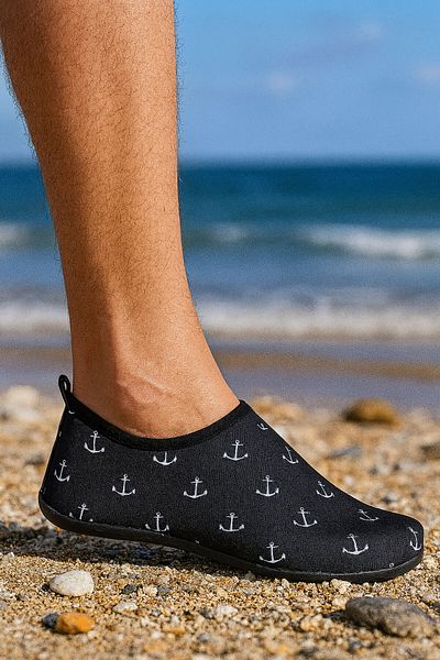 Peluche Black Anchor Anchor Non-Slip Flexible Lightweight Durable Men's Pool Beach Sea Shoes