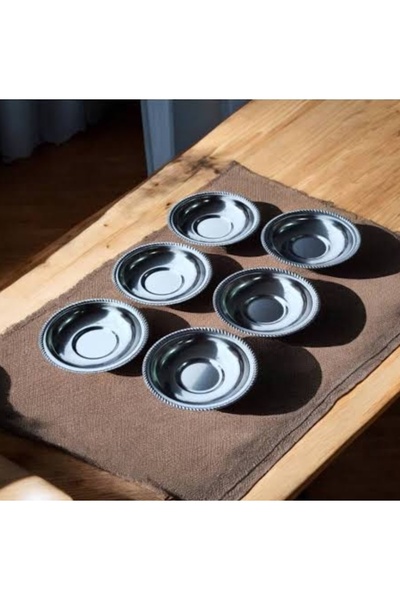 KIZILELMADA Set of 6 Metal Tea Plates – Durable and Stylish Design