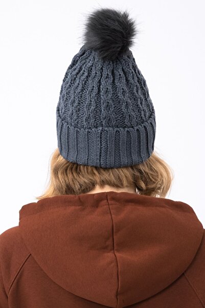 Nordbron Kadın Antrasit Ponponlu Bere Triko Basic Kışlık Düz Yumuşak Dokulu Logolu Giada Kalın Örgülü