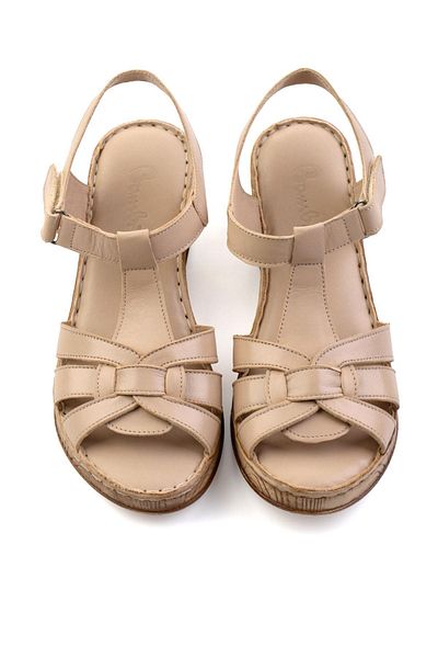Bambi Beige Leather Women's Sandals K05552000503