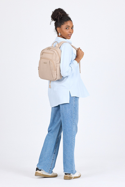 Chantria حقيبة ظهر مقاومة للماء، متعددة الأقسام مقاس 13.1 بوصة مع حزام حقيبة ...