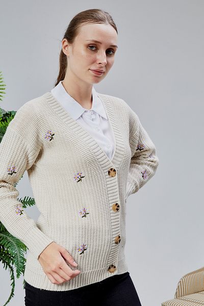 LUGMO Women's Knitwear Cardigan Flower Embroidered Standard Size Ecru