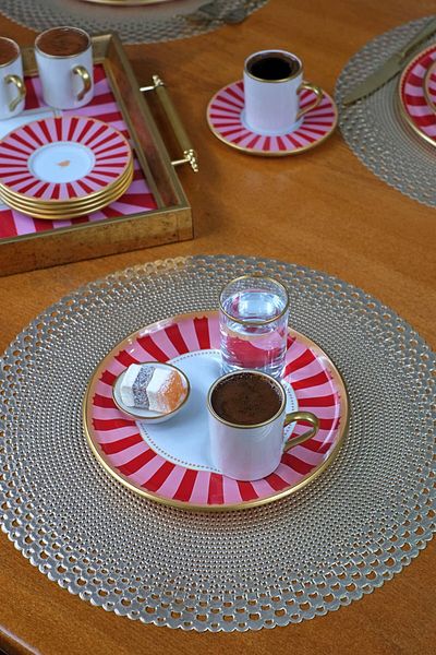 Glore Pink Line Coffee Set with Presentation Plate, 4 Piece Enjoyment Coffee Set