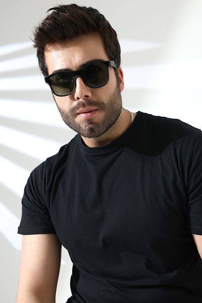 Lozzo Men's Black Solid Glass Matte Sunglasses 23039-1 C2 m Yk