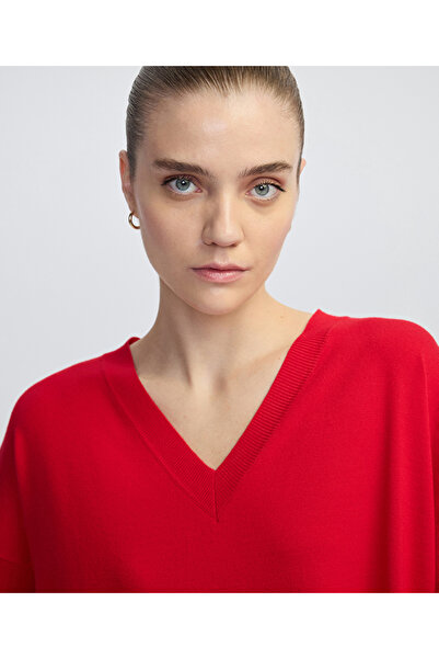 MISS IPEKYOL V yaka basic triko