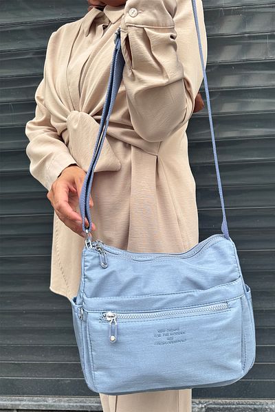 Just Polo Women's Multi-Compartment Messenger Bag