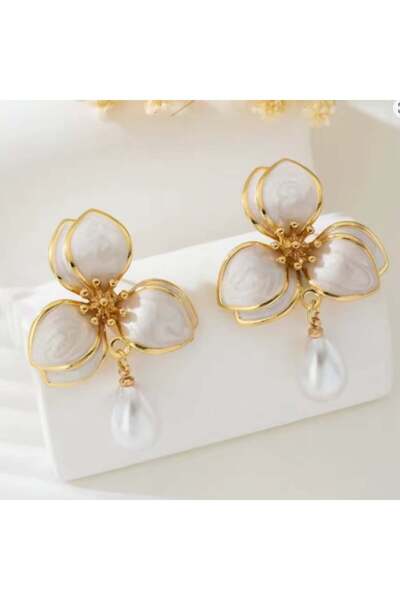 HOBİSY GIFT SHOP Elegant White Flower and Pearl Dangle Earrings – Gold Color Plated |   Stylish & Modern Design