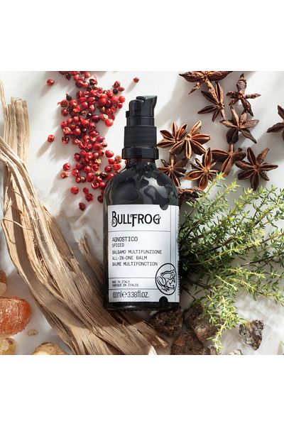 Bullfrog Balsam de barbă Agnostico Spiced All-in-One Balm - Ediție limitată 100ml