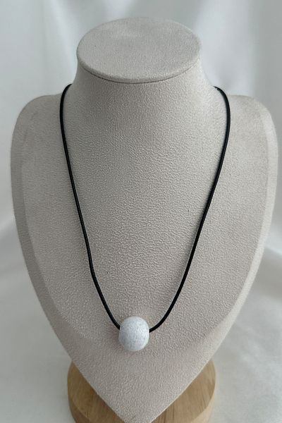Modex Round Wooden Bead Black String Necklace (40cm)