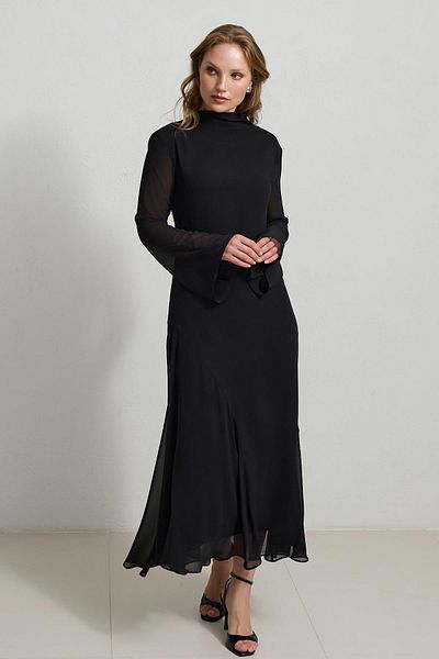 Setre Black Full Fit Comfortable Cutout Dress with Bow and Skirt Detail