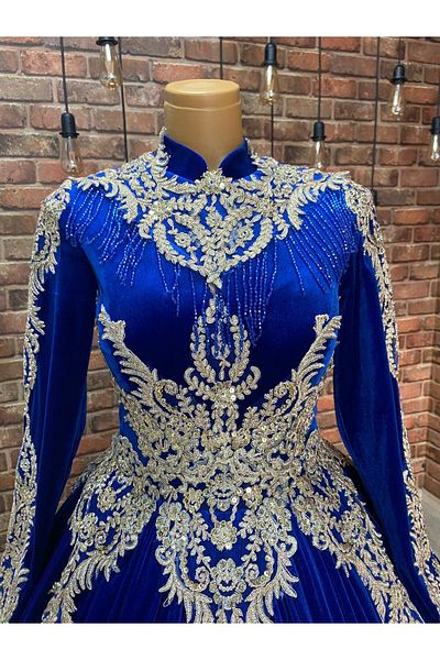 RENGARENG Velvet Bindalli