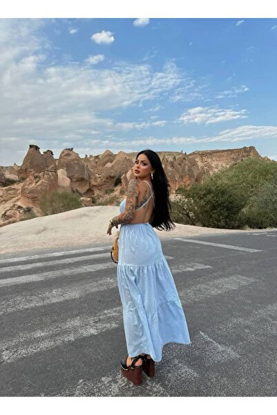 aytenli Φόρεμα με λαιμόκοψη V με λουράκι πλάτης σταυρωτό λαστιχένιο λεπτομερές λινό φόρεμα με πτυχωτή μέση