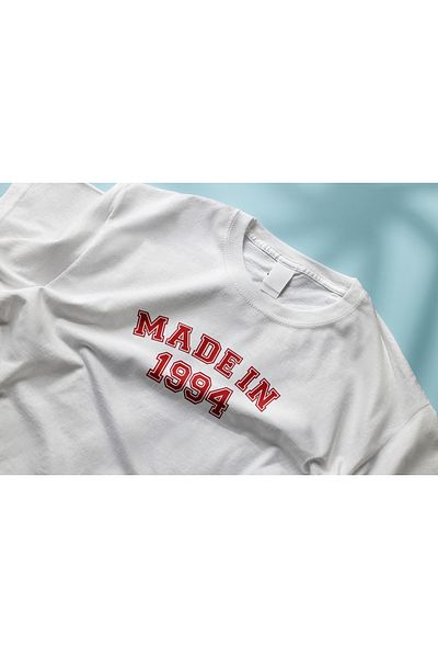 YEACHY Women Made in 1994 Printed T-Shirt