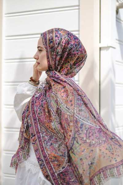 İPEKLİ COUTURE Beyaz Pembe Rengi Saf Hint İpeği Şal