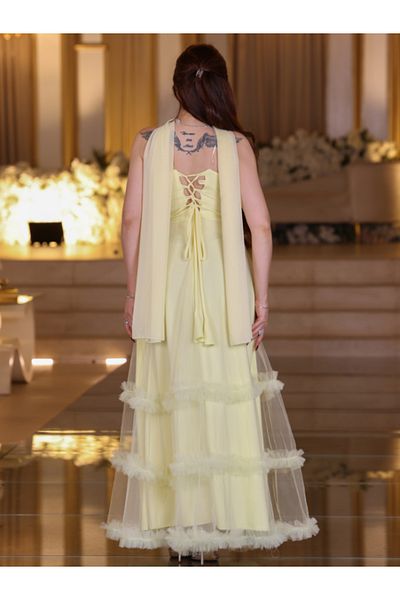 Nice Model Elegant Strapless Tulle Evening Dress with Crystal Details & Tiered Ruffles - Sugar Color